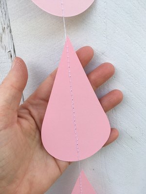 Large Pink Raindrop Garland, Pink Ombré Raindrops, Girl Baby Shower Decor, Sprinkle Shower Garlands, Virtual Baby Shower Backdrop, Pink Rain