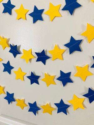 Royal Blue and Yellow Star Garland, Blue and Yellow Graduation Decoration, U of California Grad, U of Delaware Graduation, Dorm Decoration