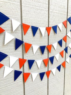 Homecoming Decoration, Blue and Orange Paper Triangle Flag Pennant, College Game Day Streamers, Custom Sports Banner, Tailgate Party