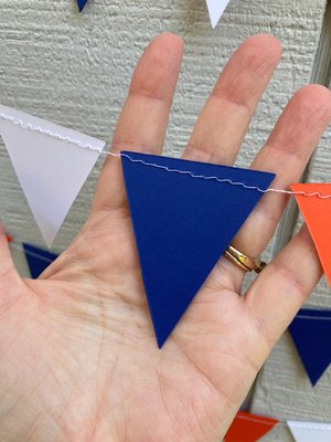 Homecoming Decoration, Blue and Orange Paper Triangle Flag Pennant, College Game Day Streamers, Custom Sports Banner, Tailgate Party