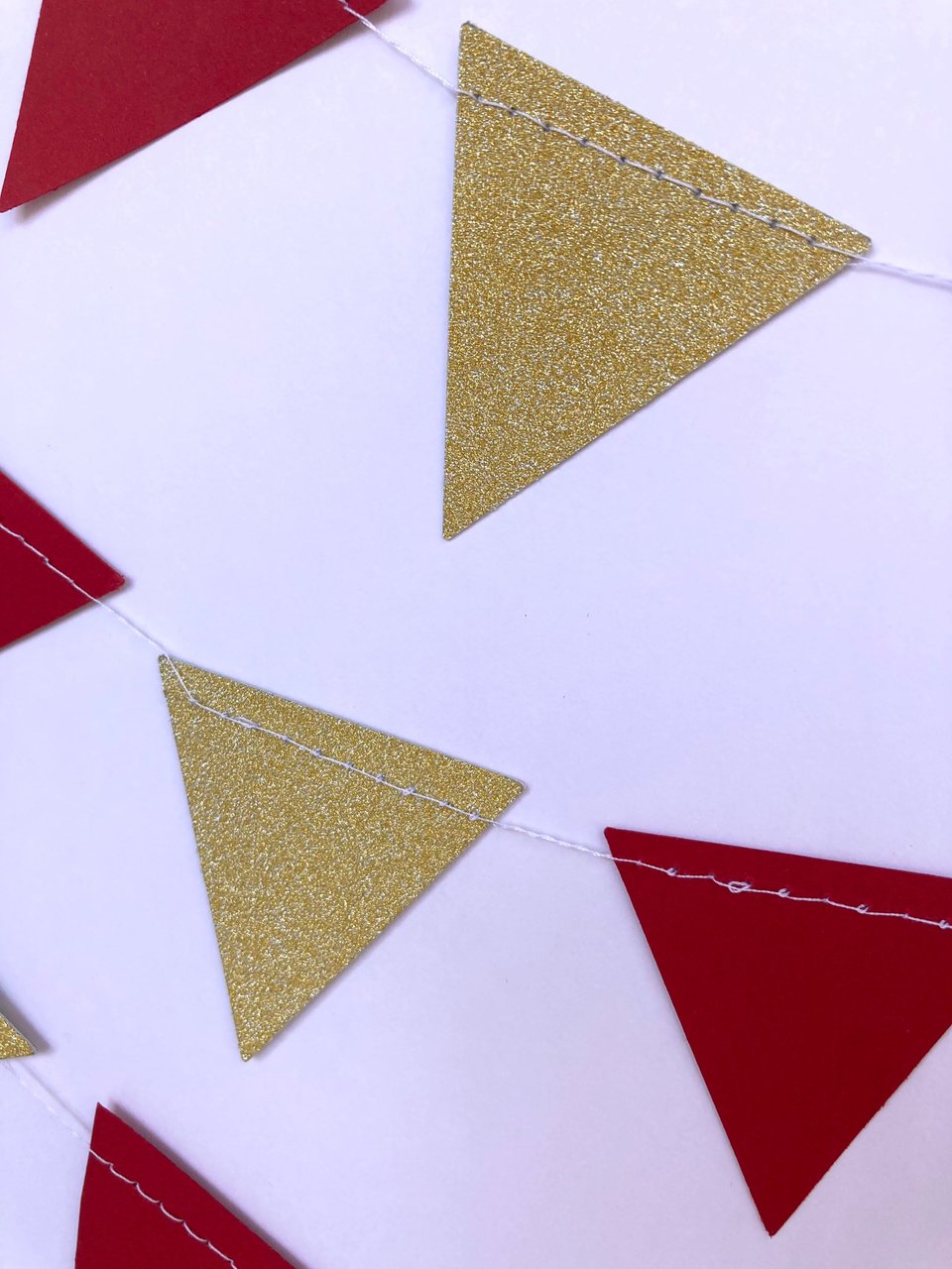 Maroon and Gold Glitter Triangle Graduation Bunting, University Commencement Party Garland, Minnesota Colors, Calvin Dorm Decor, Grad Party
