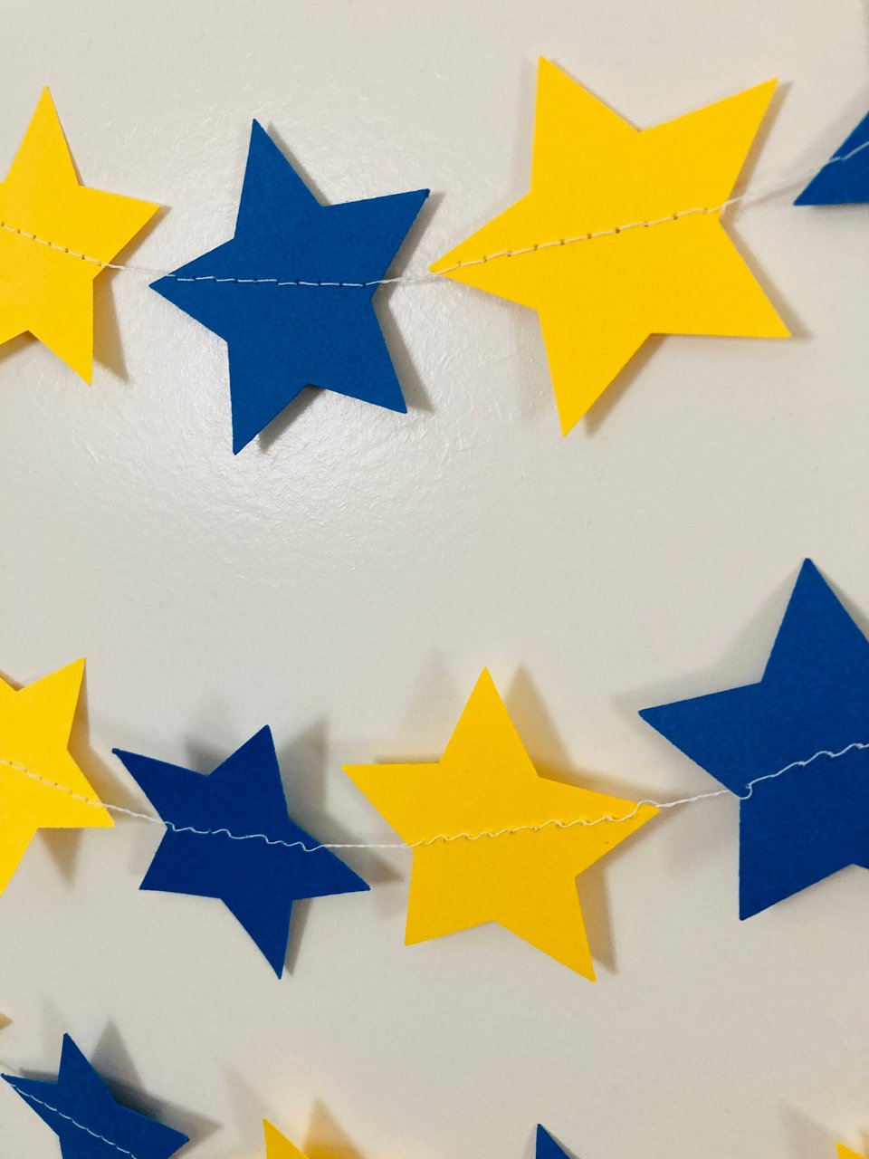 Royal Blue and Yellow Star Garland, Blue and Yellow Graduation Decoration, U of California Grad, U of Delaware Graduation, Dorm Decoration