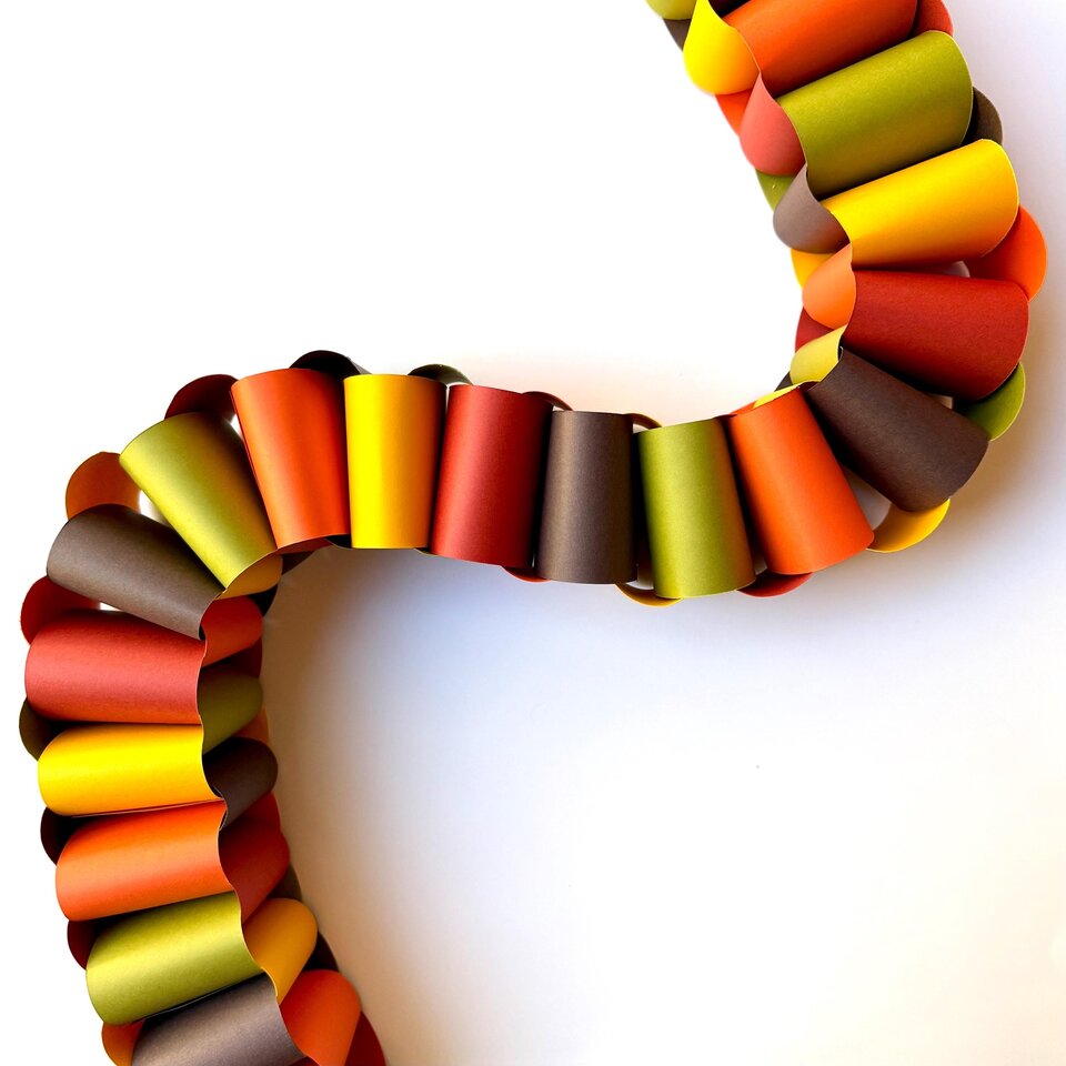 Chunky Paper Chain Fall Garland, DIY Paper Chain Kit, Autumn Fireplace Mantel Decor, Friendsgiving Craft, Thanksgiving Day Decor