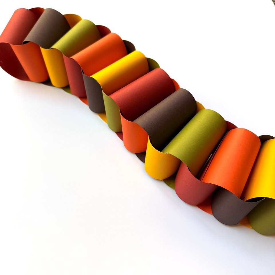 Chunky Paper Chain Fall Garland, DIY Paper Chain Kit, Autumn Fireplace Mantel Decor, Friendsgiving Craft, Thanksgiving Day Decor