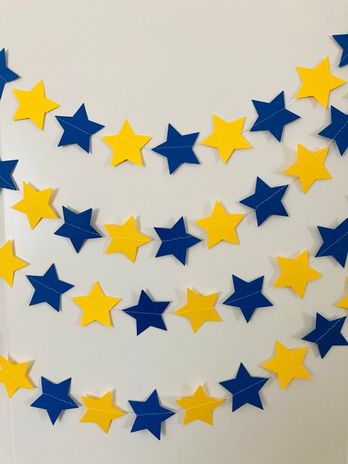 Royal Blue and Yellow Star Garland, Blue and Yellow Graduation Decoration, U of California Grad, U of Delaware Graduation, Dorm Decoration