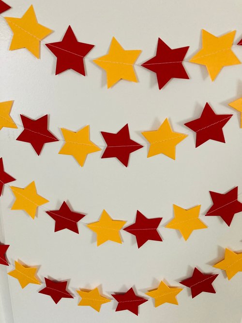 Star Graduation Paper Garland, Cardinal Red and Gold Star Bunting, Dorm Decor, Graduation Party Streamer, Southern California University