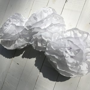 White Pompom Clouds, Tissue Paper Pompoms, Baby Shower Pompoms, Baby Sprinkle Clouds, Paper Clouds, Baby Shower Decoration, Raindrop Clouds