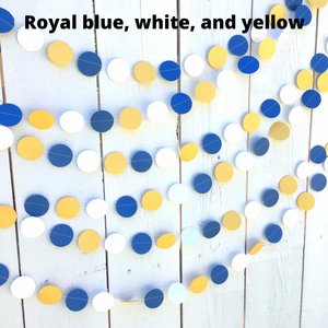 Maroon and Gold Circle Garland, Burgundy and Gold Graduation Decoration, Minnesota University Colors, Dorm Decoration, Calvin Celebration