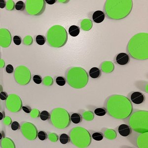 Neon Green and Black Halloween Party Garlands, Spooky Handmade Paper Circle Buntings, Brat summer party, Charli xcx decor, Eerie Glow Decor