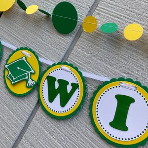 Graduation Banner and Garland, Congrats Banner, Green and Yellow Graduation Party Decor, University of Oregon custom banner, Baylor Grad