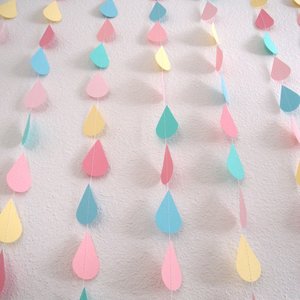 Pastel Sprinkle Garland, Raindrop Garland, Baby Shower Backdrop, Baby Shower Decor, Noah's Ark Party, Baby Sprinkle, Neutral Baby Shower