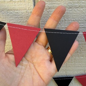 University of South Carolina Graduation Garland, Black and Garnet Red Pennant Flags, Graduation Decoration, Bed Party, Decision Day Streamer