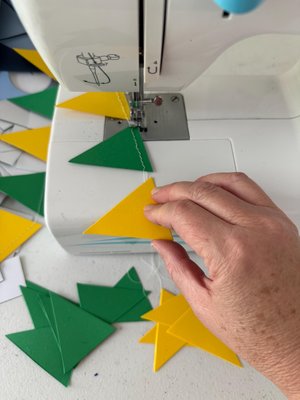 Green and Yellow Flag Pennant, Paper Graduation Party Garland, Dorm Decor, Back to School Party, University of Oregon, University of Vermont
