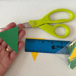 Green and Yellow Flag Pennant, Paper Graduation Party Garland, Dorm Decor, Back to School Party, University of Oregon, University of Vermont