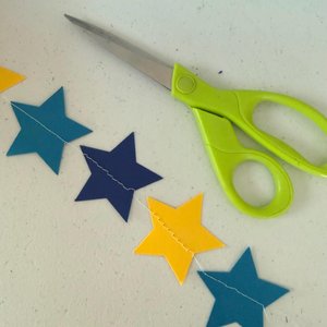 Back to School Navy Yellow and Teal Star Garland, Dorm Decoration, UNCW colors, North Carolina graduation decor, Wilmington