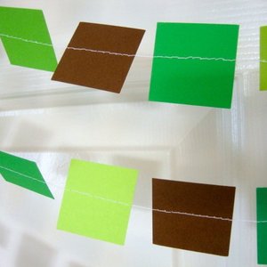 Green and Brown Square Party Garland, Minecraft Party Decoration, Minecraft Party Garland, Video Gaming Party Decoration, Pixel Garland