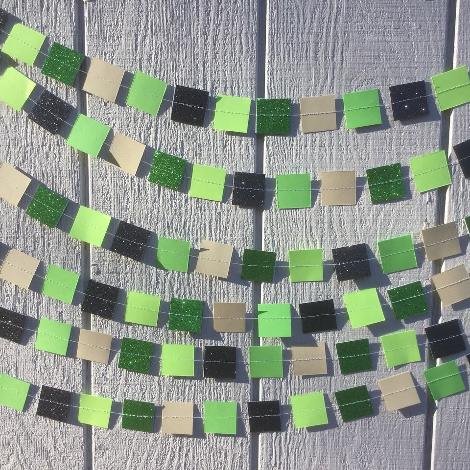 Square Party Garland Decoration with Glitter, Video Game Birthday Decoration, Minecraft Party Garland