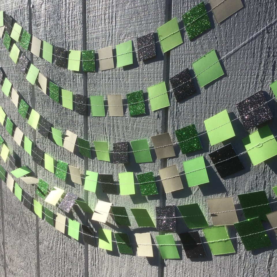 Square Party Garland Decoration with Glitter, Video Game Birthday Decoration, Minecraft Party Garland