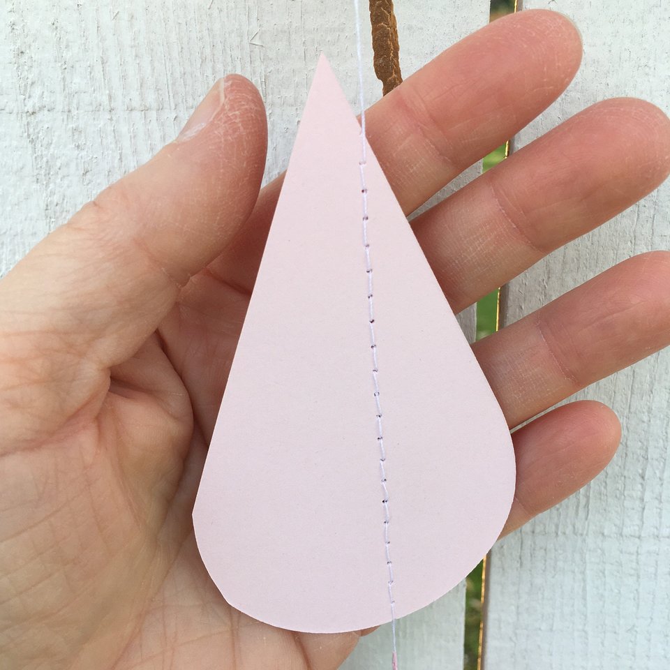 Large Pink Raindrop Garland, Pink Ombré Raindrops, Girl Baby Shower Decor, Sprinkle Shower Garlands, Virtual Baby Shower Backdrop, Pink Rain