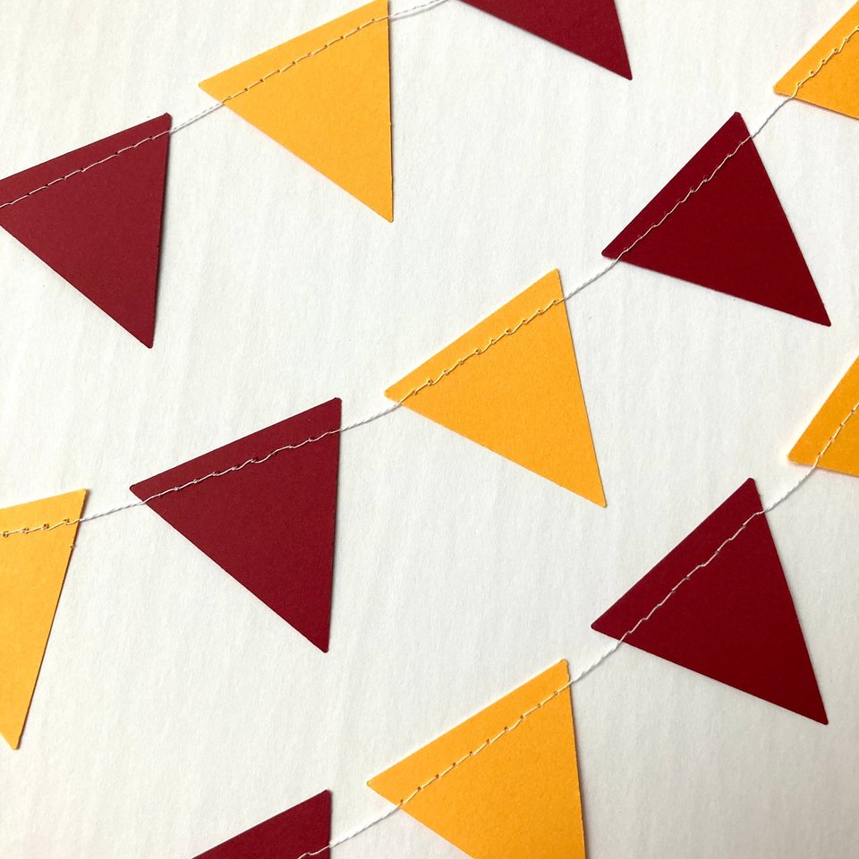 Maroon and Gold Graduation Party Bunting, Burgundy and Yellow Triangle Garland, University of Minnesota Dorm Decoration, Back to School