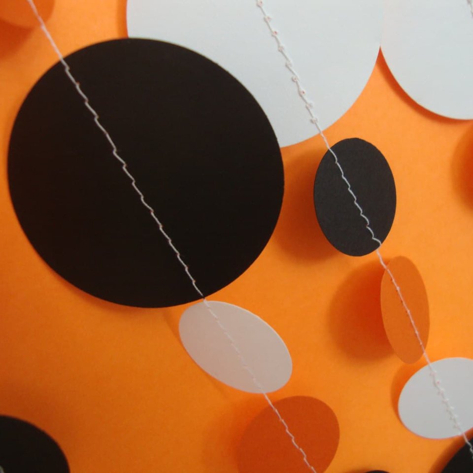 Halloween Garland, Orange and Black Decoration, October Decor, Halloween Party Decor, Fall Decoration, Halloween Classroom Decoration