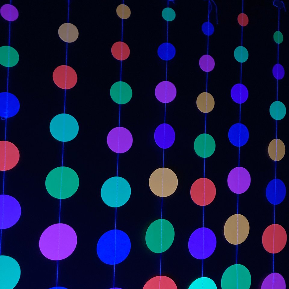 Neon Hanging Garlands, Glow in the Dark Backdrop, Glowing Dots Wall Decor, Glow Party Decoration, Black Light Party, Neon Circles, 80s Party