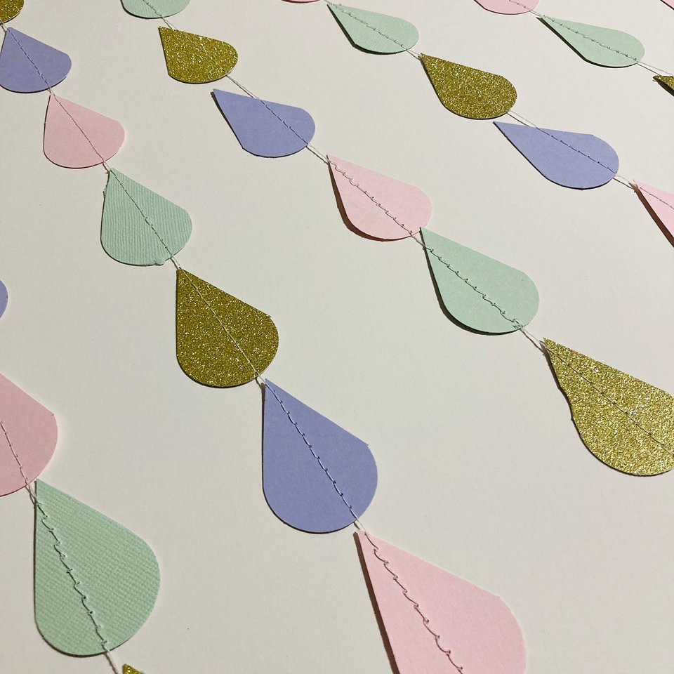 Gold Pink Mint Lavender Raindrop Baby Shower Garland, Pastel Raindrop Garland, Baby Sprinkle Decoration, Paper Drops, Hanging Raindrops
