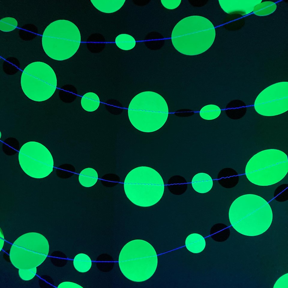 Neon Green and Black Halloween Party Garlands, Spooky Handmade Paper Circle Buntings, Brat summer party, Charli xcx decor, Eerie Glow Decor