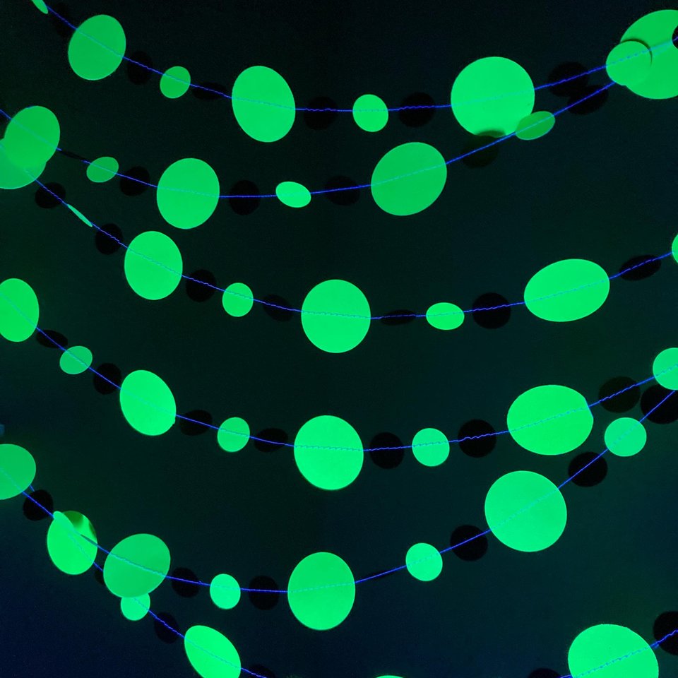 Neon Green and Black Halloween Party Garlands, Spooky Handmade Paper Circle Buntings, Brat summer party, Charli xcx decor, Eerie Glow Decor