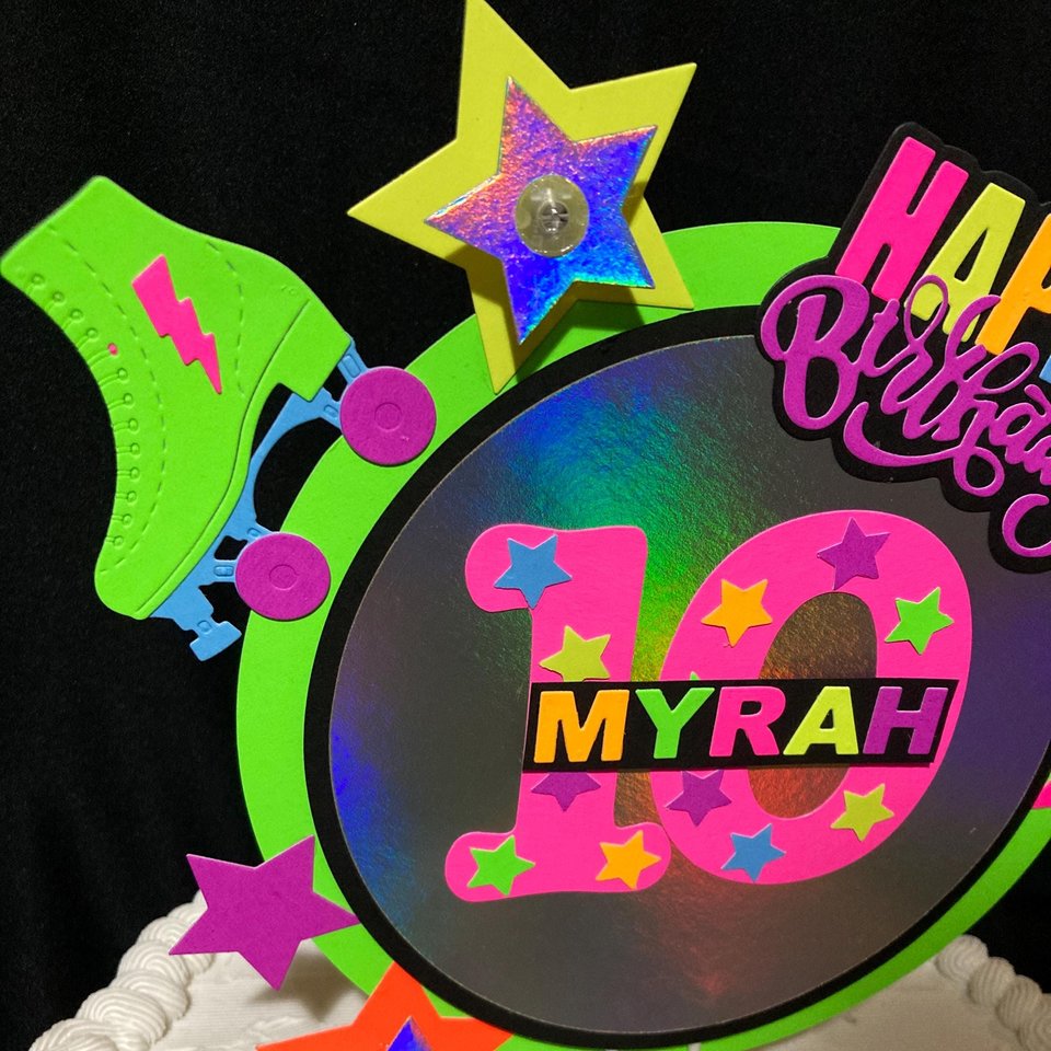 Skate Birthday Party Cake Topper with name and age, Glow Party Cake Decor, Neon Roller Skate Decoration, Personalized Blacklight Centerpiece