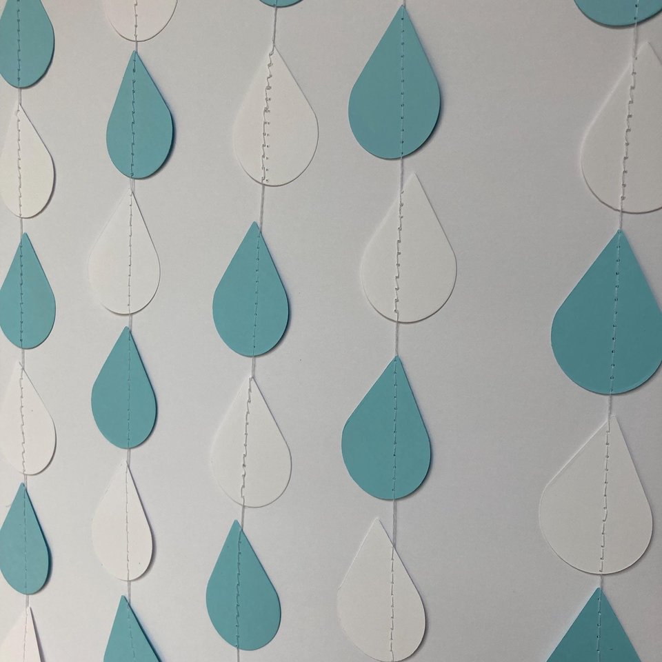 Blue and white raindrop garland, Boy baby shower, Dangling paper raindrops, Fake rain, Baby sprinkle backdrop, Baby shower decoration
