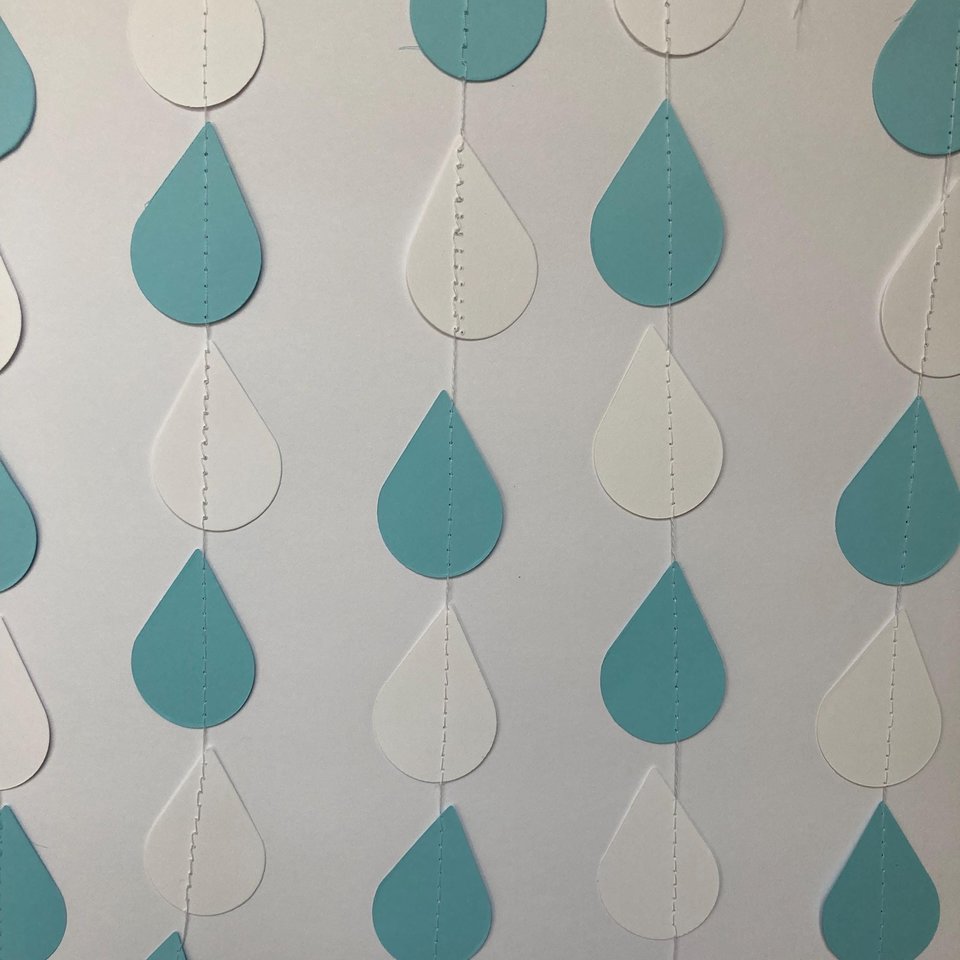 Blue and white raindrop garland, Boy baby shower, Dangling paper raindrops, Fake rain, Baby sprinkle backdrop, Baby shower decoration