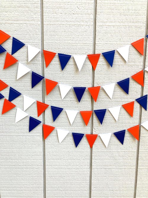 Homecoming Decoration, Blue and Orange Paper Triangle Flag Pennant, College Game Day Streamers, Custom Sports Banner, Tailgate Party