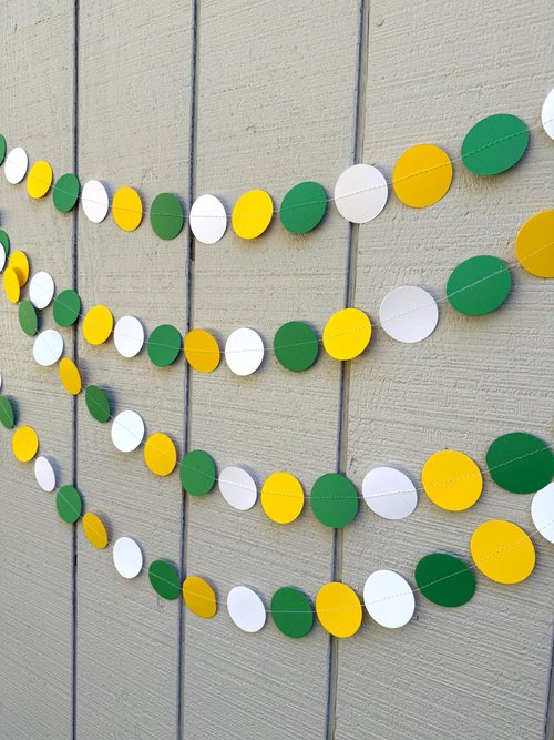 Green Yellow White Circle Garland, Green and Yellow School Streamers, Graduation Party Decor, Baylor University, U of Oregon Graduate